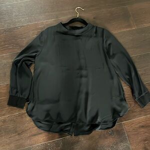 NWT Loft slightly sheer button back blouse size large